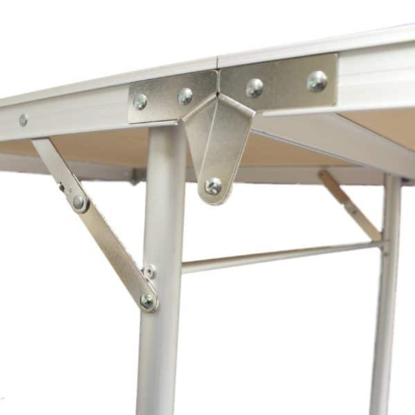 White Beer Pong Table - Example of the folding mechanism